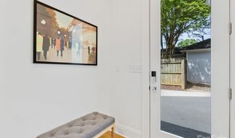 1614 Brook Rd, Charlotte, NC 28205