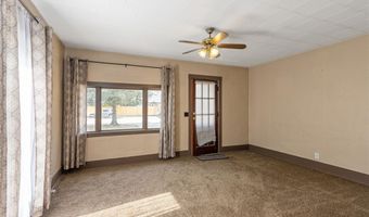 119 S Woodard Ave, Absarokee, MT 59001