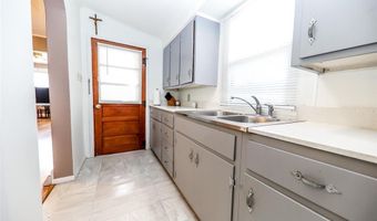 1426 S Rodgers Ave, Alton, IL 62002