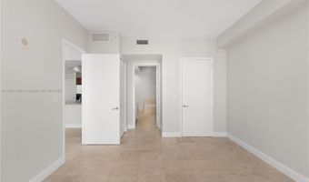 19900 E Country Club Dr PH18, Aventura, FL 33180