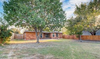 208 James St, Aledo, TX 76008