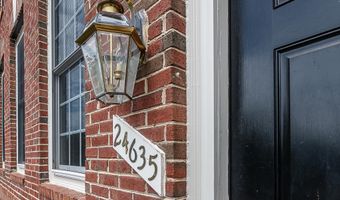 24635 KINGS CANYON Sq, Aldie, VA 20105