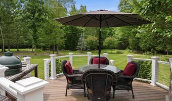62 Dupaw Gould Rd, Brookline, NH 03033