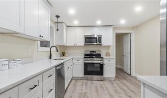 3200 Mendon Rd, Cumberland, RI 02864