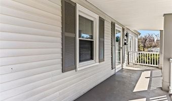 2425 La Salle Dr, Alton, IL 62002