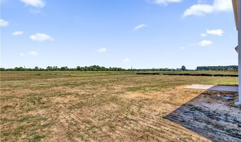 80 Coachman Ln, Autryville, NC 28318
