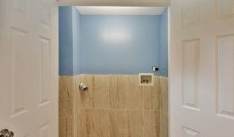 6700 HUDSON St, Baltimore, MD 21224