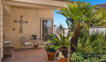 7012 E Viewpoint Ln, Anaheim, CA 92807