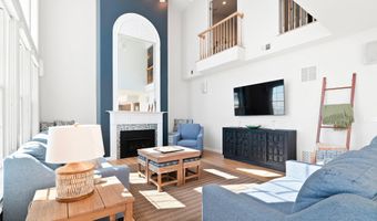 8 Jibsail Dr, Bayville, NJ 08721