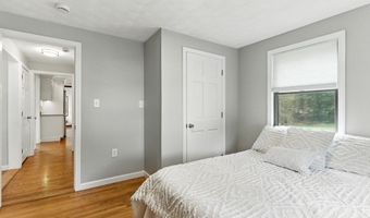 41 Tercentennial Dr, Billerica, MA 01821