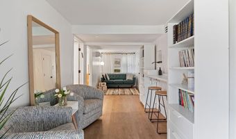 16 Edgebrook Ln, Airmont, NY 10952