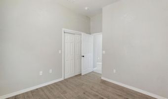 611 Riviera Ct, Carlsbad, NM 88220