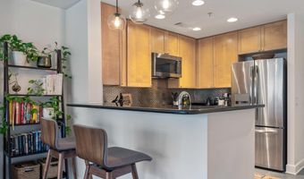 3650 S GLEBE Rd 450, Arlington, VA 22202