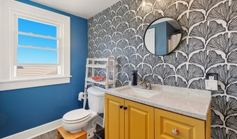 207 Samaritan Ave, Ashland, OH 44805