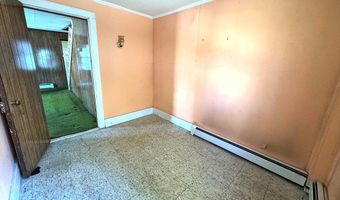 109 County St, Bennington, VT 05201