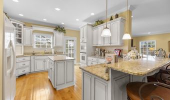 1166 Wildcat Rd, Bean Station, TN 37708