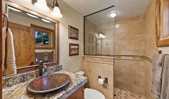 13471 Albright Ln, Bigfork, MT 59911