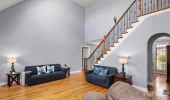 37 Stone House Rd, Arden, NC 28704