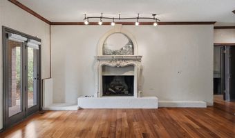 8204 Brownsville Ln, Bethany, OK 73008