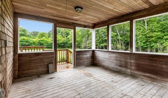 140 Long Hwy, Little Compton, RI 02837