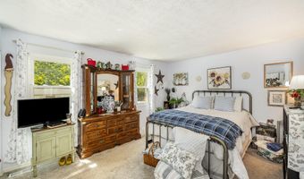300 Brookwood Dr, Alexandria, KY 41001