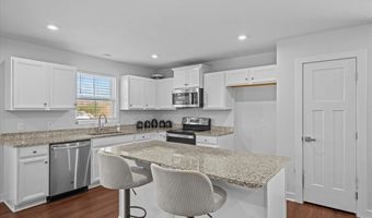 2034 Wexley Ct, Boiling Springs, SC 29316