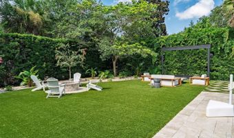 906 ALHAMBRA Ct, Orlando, FL 32804