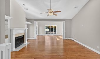 205 Club Villa Dr W, Aiken, SC 29803