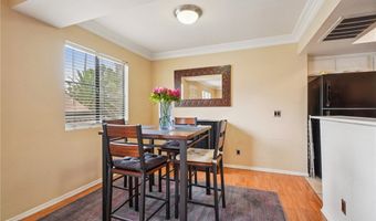 1605 Winona Blvd 102, Los Angeles, CA 90027