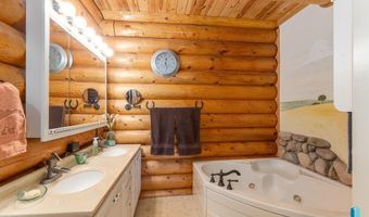 1623 Medary Ave S, Brookings, SD 57006