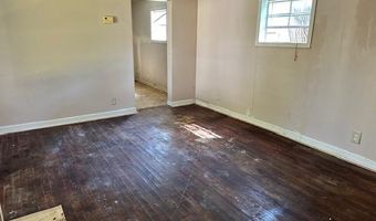 221 E Broadway Ave, Augusta, KS 67010
