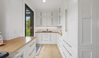 696 Belle Creek Rd, Belgrade, MT 59714