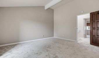 5715 Baltimore Dr 23, La Mesa, CA 91942