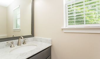 6123 Lamp Post Pl, College Park, GA 30349