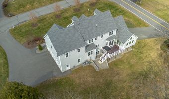 2 Starwood Xing, Andover, MA 01810
