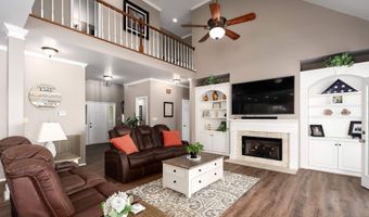 378 LAKEVIEW Cir, Alpine, AL 35014