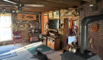 6033 Siemon Rd, Batesville, IN 47006