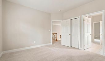 19704 STANFORD HALL Pl, Ashburn, VA 20147