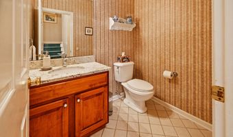 699 Andrea Ct, Cheshire, CT 06410