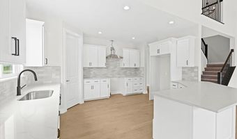8541 Joseph St, Commerce Twp., MI 48382