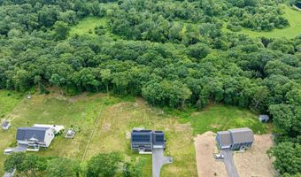 135 Goodwin Rd, Canterbury, CT 06331