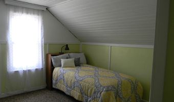 307 Diamondville Ave, Diamondville, WY 83116