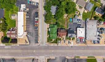 8923 Gravois Rd, Affton, MO 63123