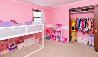 610 5th Ave, Altoona, IA 50009