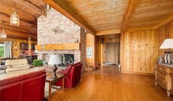 1035 Mohegan Trl, Block Island, RI 02807