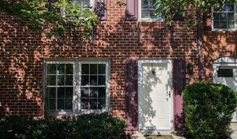 5633 INDEPENDENCE Cir, Alexandria, VA 22312