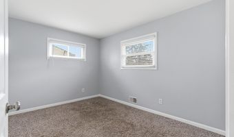 39 Harborage Ave, Bayville, NJ 08721