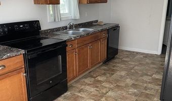 48 County Rd, Andover, MA 01810