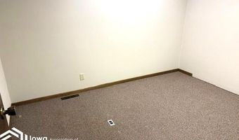 116 N Moore St, Algona, IA 50511