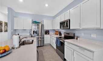 472 MANGROVE SHADE Cir, Apollo Beach, FL 33572